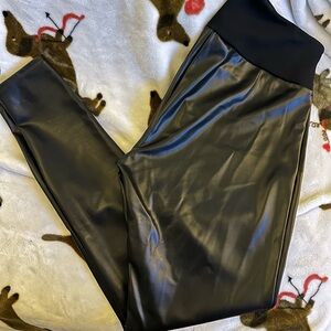 Faux leather leggings